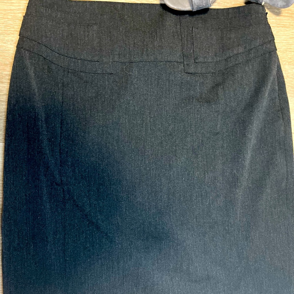 Express dark grey pencil skirt/size 10